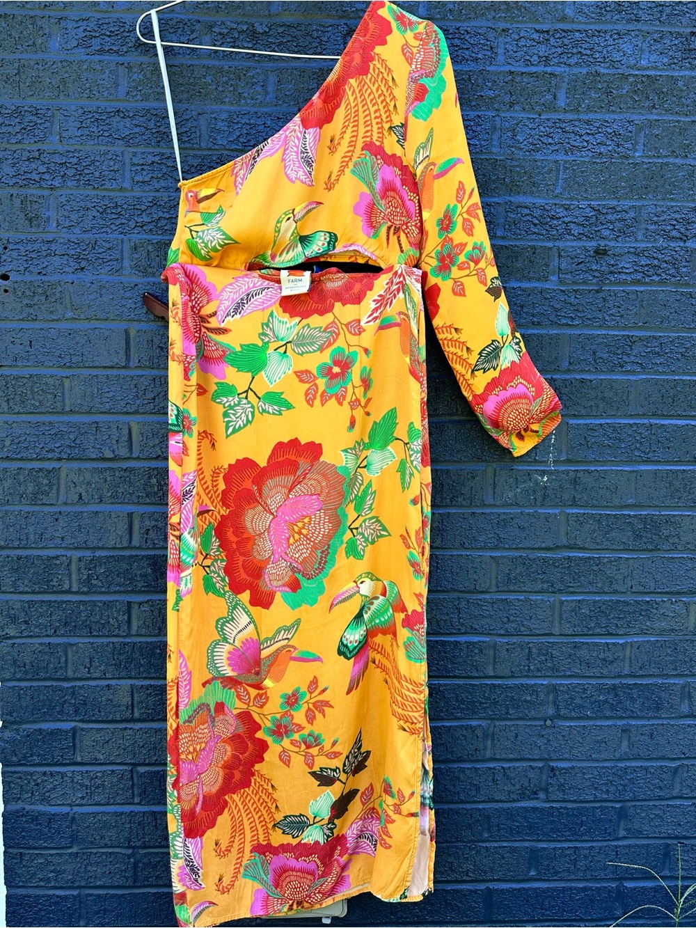 FARM RIO One-ShoulderMaxi Dress. Excellent condition. Dry cleaned. Used once